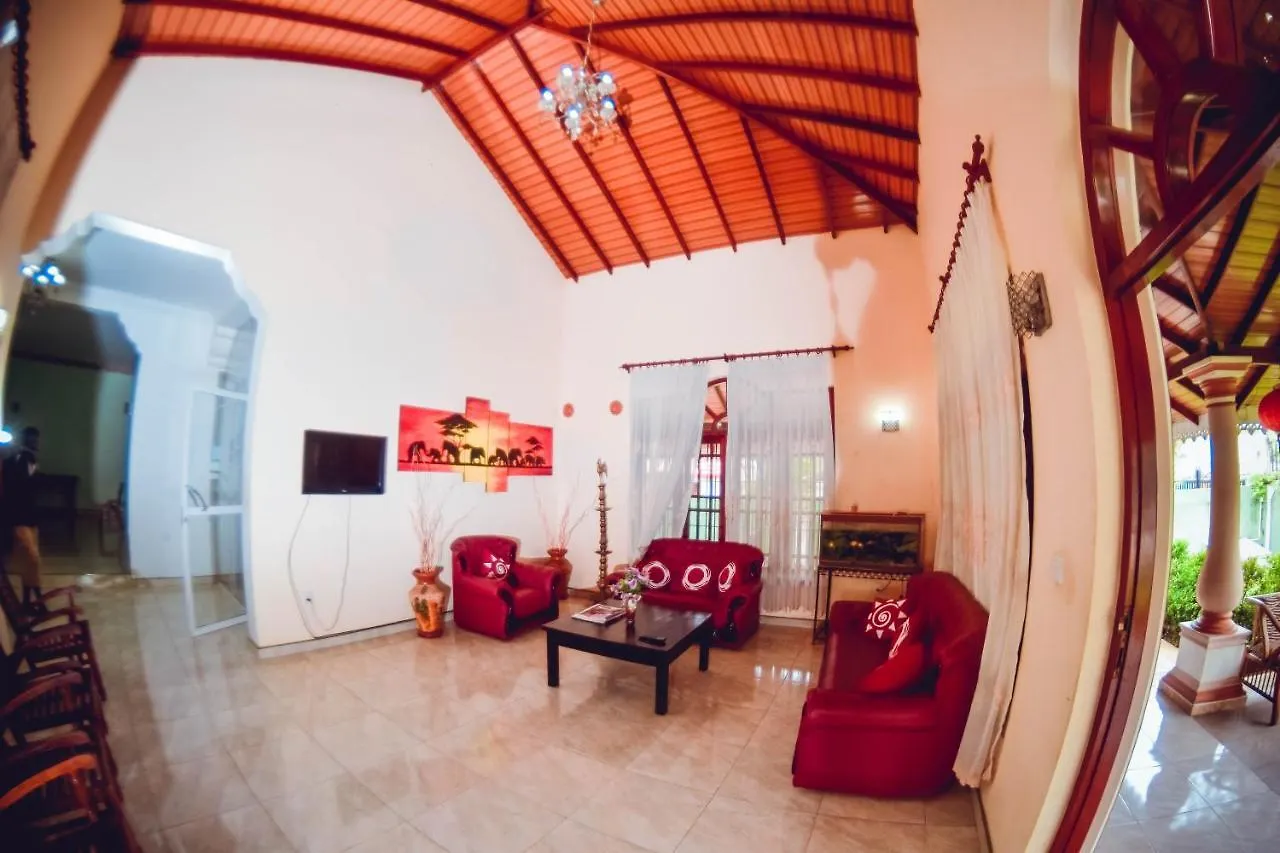 Calvin'S Villa Negombo Sri Lanca