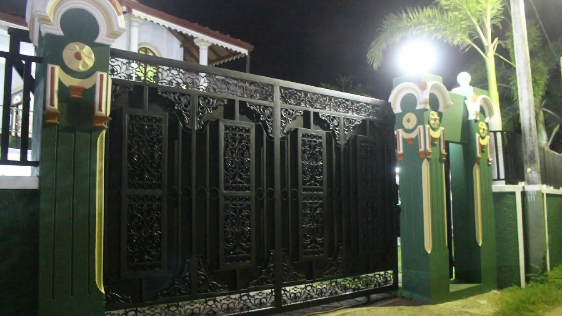 Alojamento de Acomodação e Pequeno-almoço Calvin'S Villa Negombo